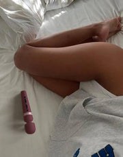 Viotec - Titan - Wand Vibrator - Massager - Goud /Wijnrood - Luxueuze Zachte Siliconen