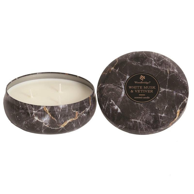Woodbridge - Geurkaars in blik met 3 lonten - White Musk & Vetiver-Erotiekvoordeel.nl