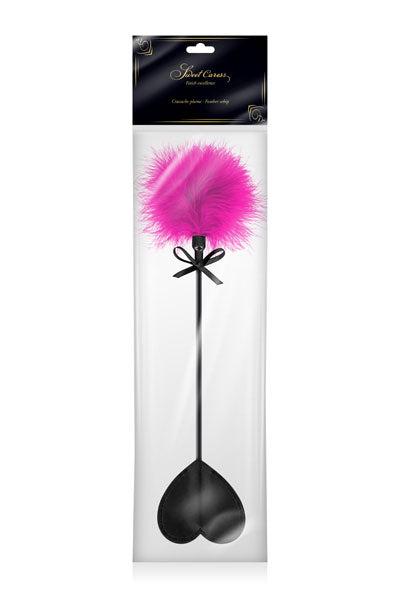 Sweet Caress - Zwart Zweepje - Hartvormig Flapje - Met Zachte Pompom - Roze