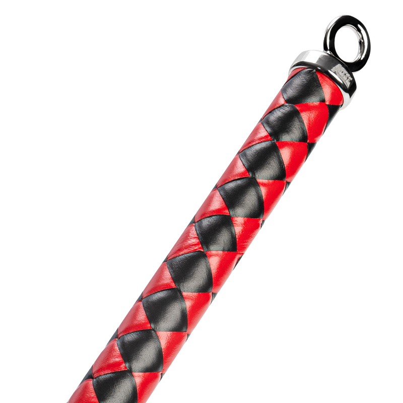 RISE - Lange Flogger met Harde Lederen Strengen - Zwart/Rood-Erotiekvoordeel.nl